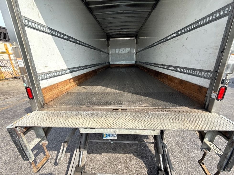 Medium Duty Box Truck-Light and Medium Duty Trucks-Freightliner-2019-M2-Sturtevant-WI-133,822\n\t\tmiles-$ 52,750 - Image 10