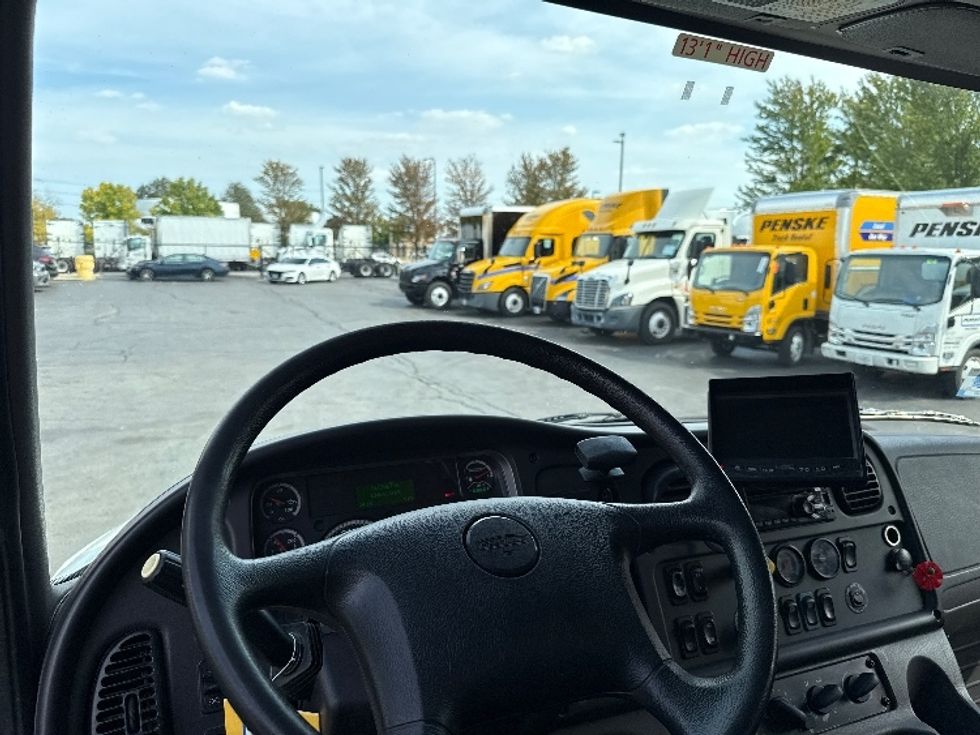 Medium Duty Box Truck-Light and Medium Duty Trucks-Freightliner-2019-M2-Sturtevant-WI-133,822\n\t\tmiles-$ 52,750 - Image 17