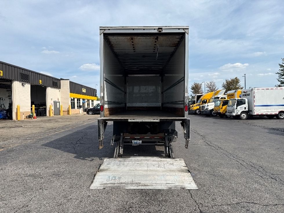 Medium Duty Box Truck-Light and Medium Duty Trucks-Freightliner-2019-M2-Sturtevant-WI-133,822\n\t\tmiles-$ 52,750 - Image 9