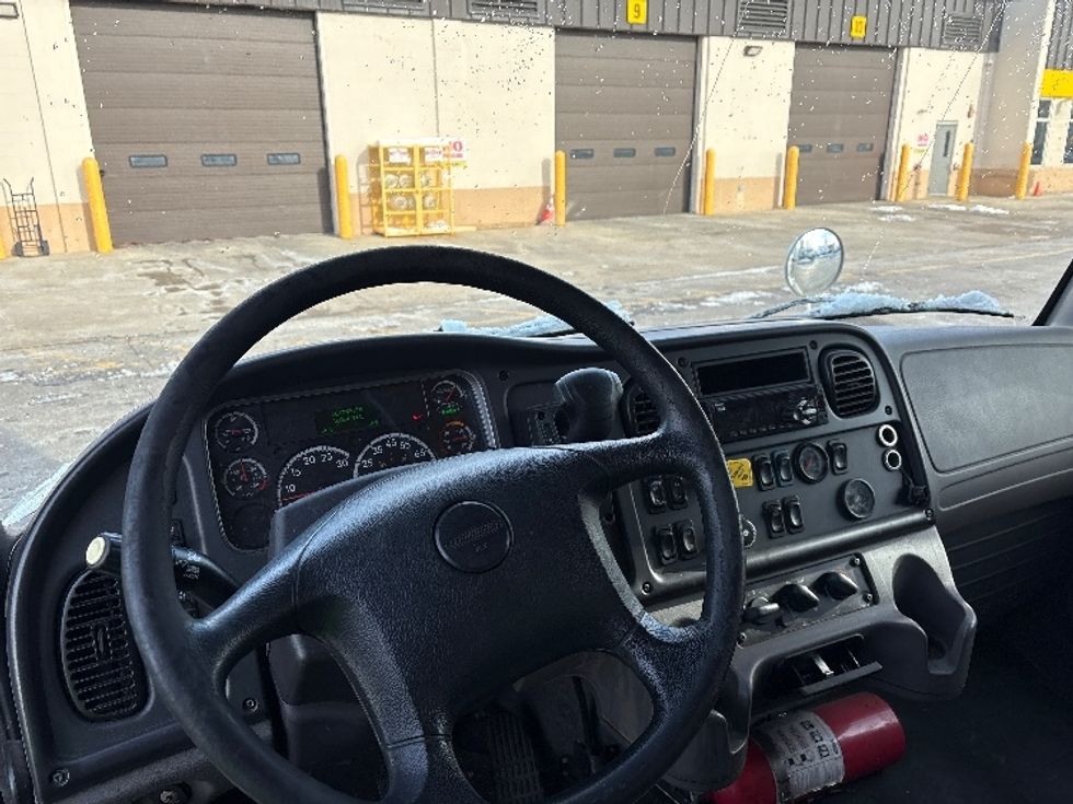 Medium Duty Box Truck-Light and Medium Duty Trucks-Freightliner-2019-M2-Sturtevant-WI-136,841\n\t\tmiles-$ 47,750 - Image 18