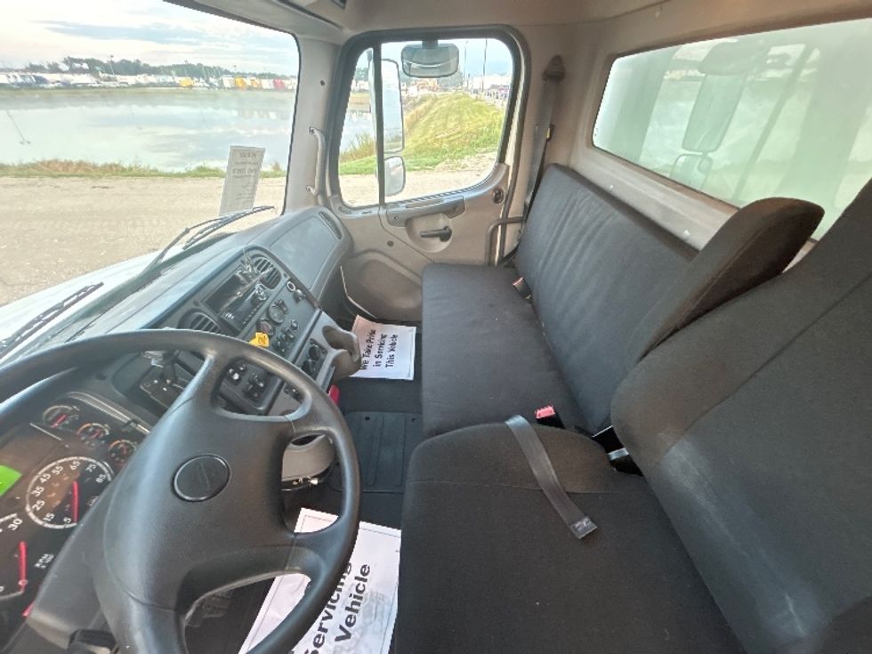 Medium Duty Box Truck-Light and Medium Duty Trucks-Freightliner-2019-M2-Sturtevant-WI-155,429\n\t\tmiles-$ 49,750 - Image 19