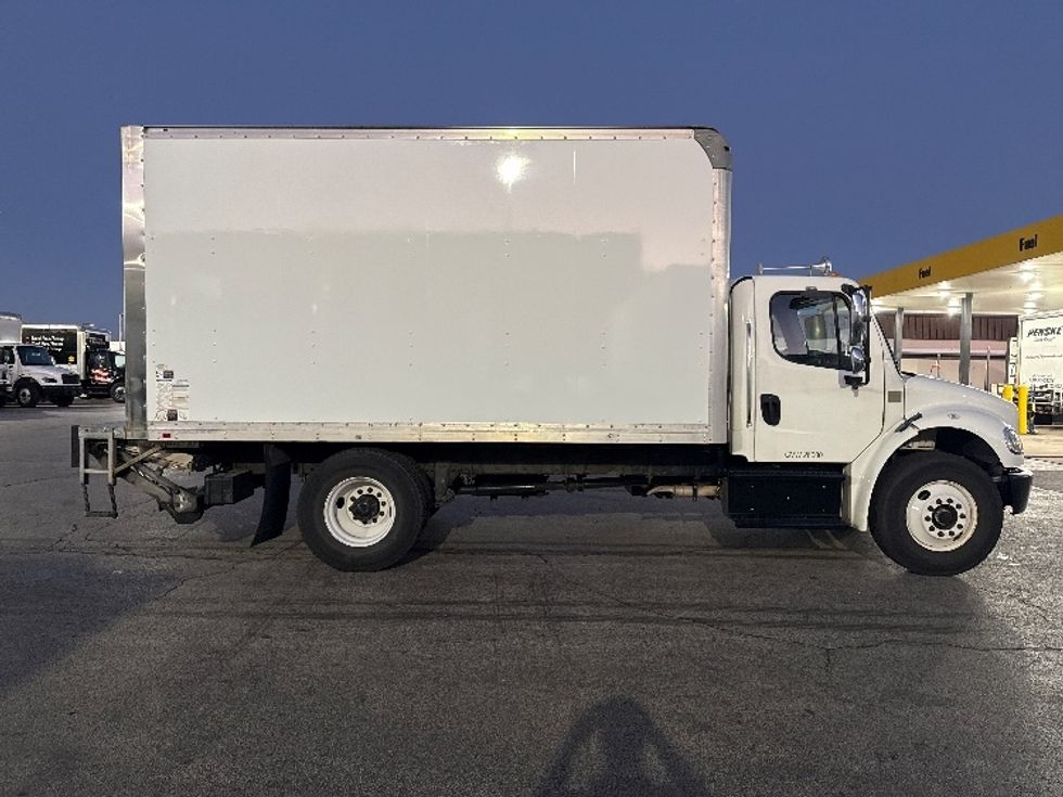 Medium Duty Box Truck-Light and Medium Duty Trucks-Freightliner-2019-M2-Sturtevant-WI-164,440\n\t\tmiles-$ 41,000 - Image 15