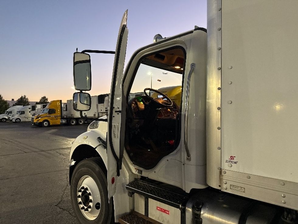 Medium Duty Box Truck-Light and Medium Duty Trucks-Freightliner-2019-M2-Sturtevant-WI-164,440\n\t\tmiles-$ 41,000 - Image 16