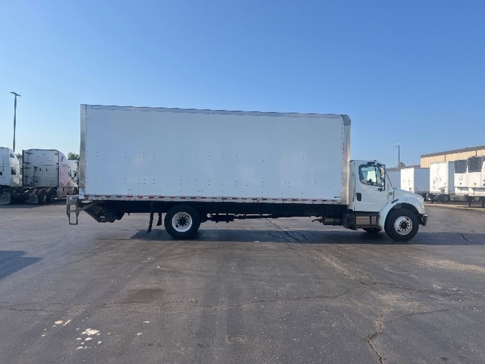 Medium Duty Box Truck-Light and Medium Duty Trucks-Freightliner-2019-M2-Sturtevant-WI-174,492\n\t\tmiles-$ 47,000 - Image 15