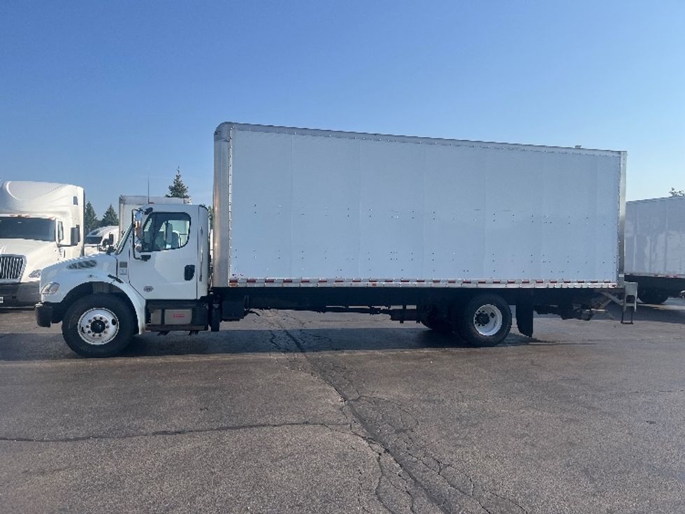 2019 Freightliner M2 106 Medium Duty photo 4