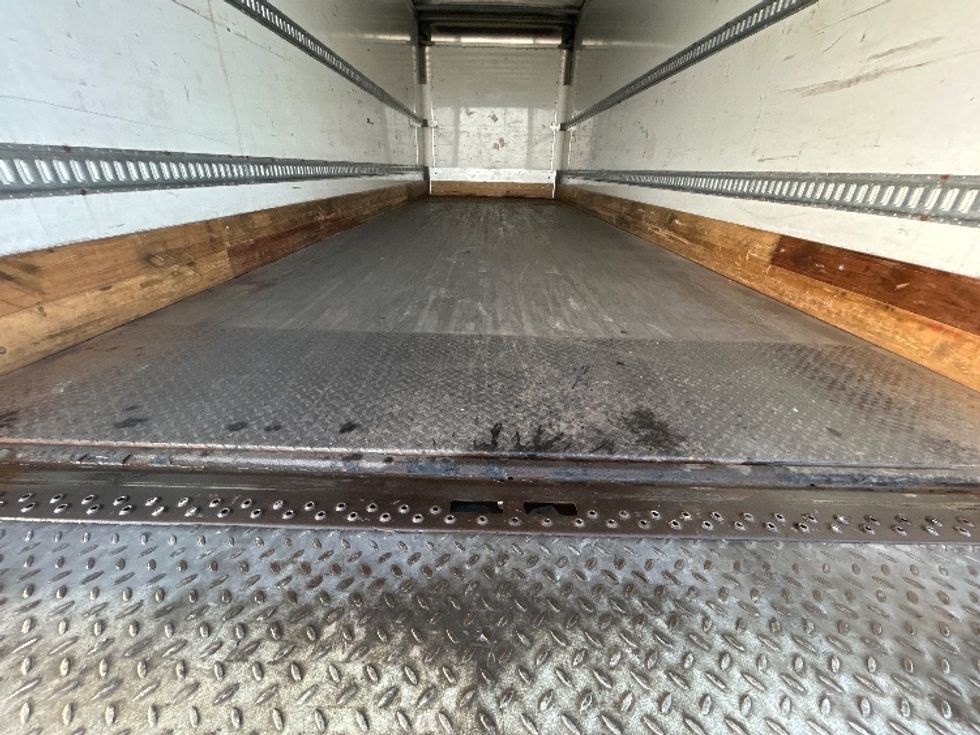Medium Duty Box Truck-Light and Medium Duty Trucks-Freightliner-2019-M2-Sturtevant-WI-184,955\n\t\tmiles-$ 45,250 - Image 10