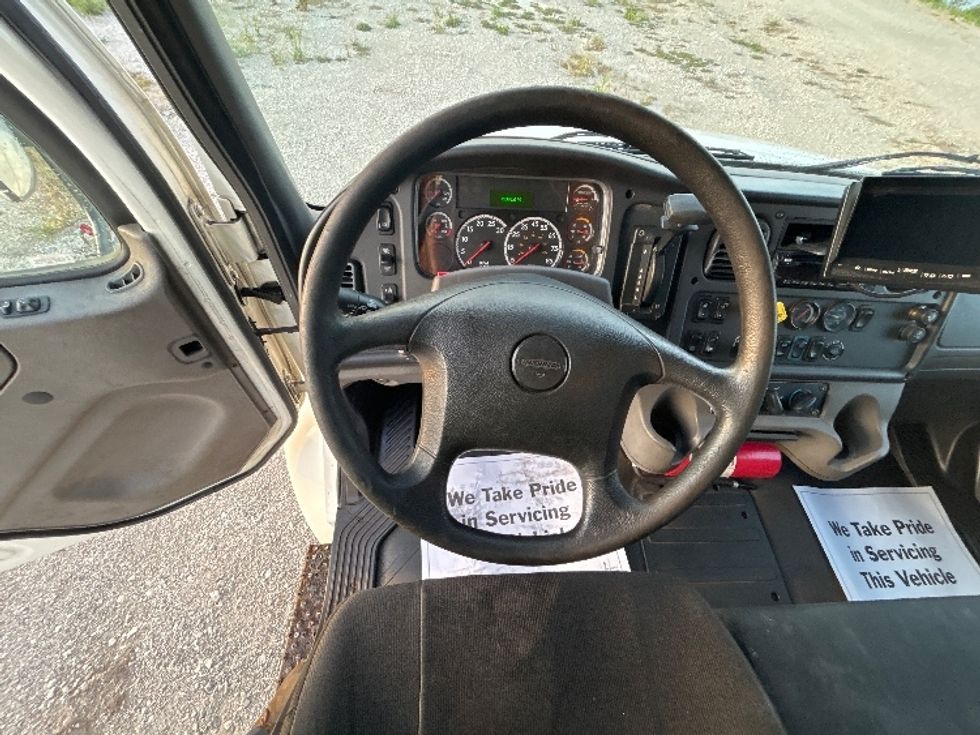 Medium Duty Box Truck-Light and Medium Duty Trucks-Freightliner-2019-M2-Sturtevant-WI-184,955\n\t\tmiles-$ 45,250 - Image 18