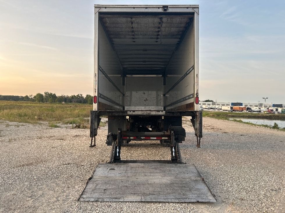 Medium Duty Box Truck-Light and Medium Duty Trucks-Freightliner-2019-M2-Sturtevant-WI-184,955\n\t\tmiles-$ 45,250 - Image 9