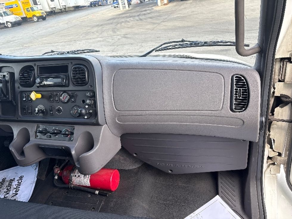 2019 Freightliner M2 106 Medium Duty photo 18