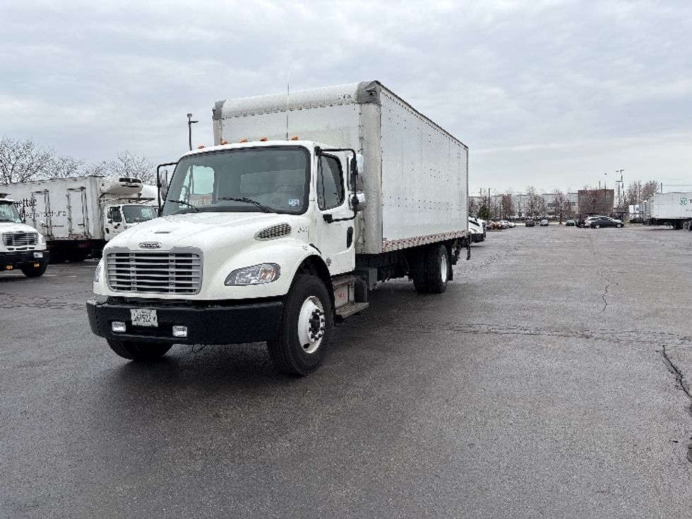 2019 Freightliner M2 106 Medium Duty photo 3