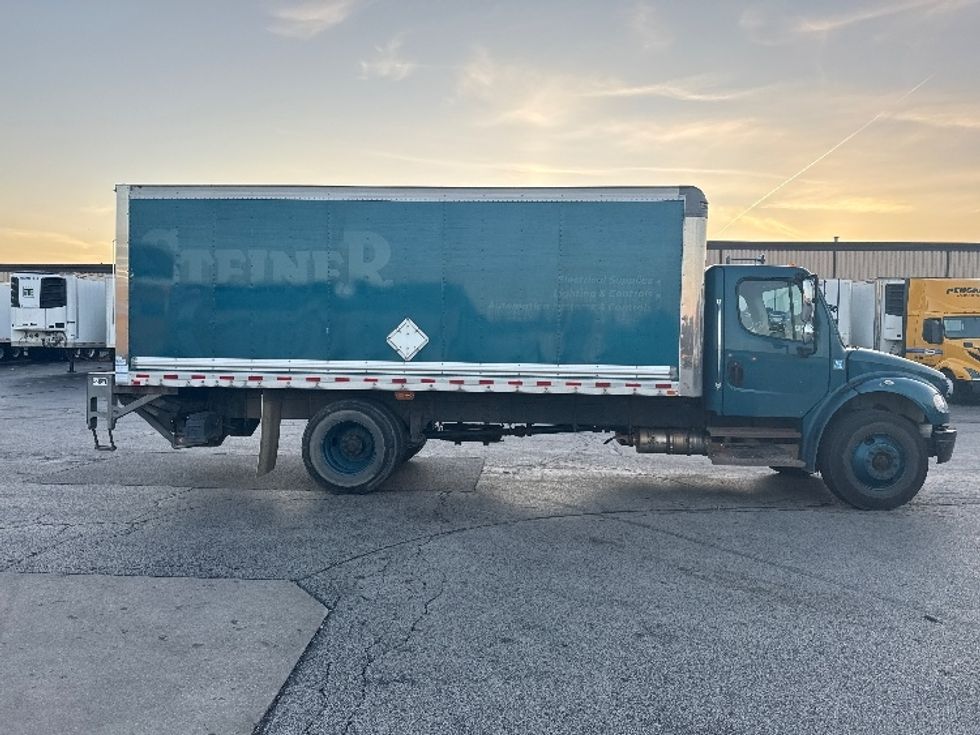 Medium Duty Box Truck-Light and Medium Duty Trucks-Freightliner-2019-M2-Sturtevant-WI-223,854\n\t\tmiles-$ 34,250 - Image 12