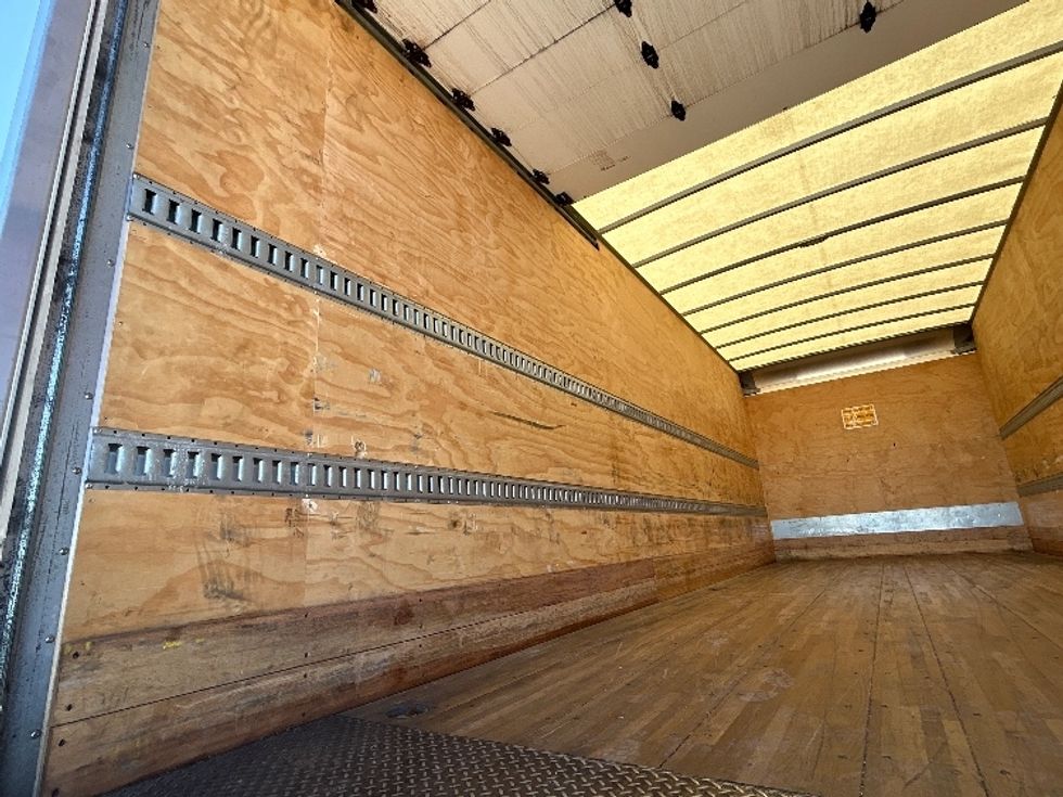Medium Duty Box Truck-Light and Medium Duty Trucks-Freightliner-2019-M2-Sturtevant-WI-23,758\n\t\tmiles-$ 58,500 - Image 10
