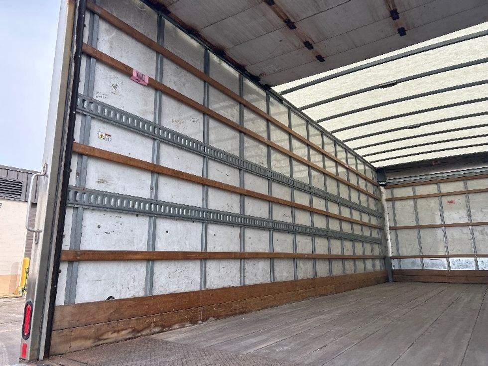 Medium Duty Box Truck-Light and Medium Duty Trucks-Freightliner-2019-M2-Sturtevant-WI-319,640\n\t\tmiles-$ 28,750 - Image 11