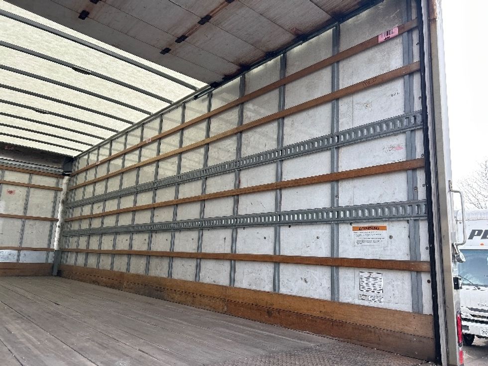 Medium Duty Box Truck-Light and Medium Duty Trucks-Freightliner-2019-M2-Sturtevant-WI-319,640\n\t\tmiles-$ 28,750 - Image 12