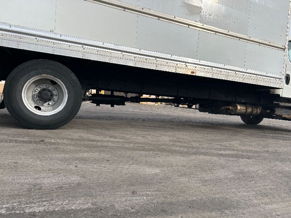 Medium Duty Box Truck-Light and Medium Duty Trucks-Freightliner-2019-M2-Sturtevant-WI-319,640\n\t\tmiles-$ 28,750 - Image 14
