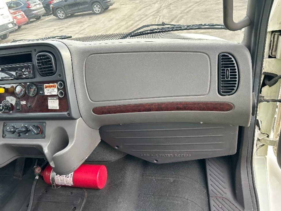 Medium Duty Box Truck-Light and Medium Duty Trucks-Freightliner-2019-M2-Sturtevant-WI-319,640\n\t\tmiles-$ 28,750 - Image 21