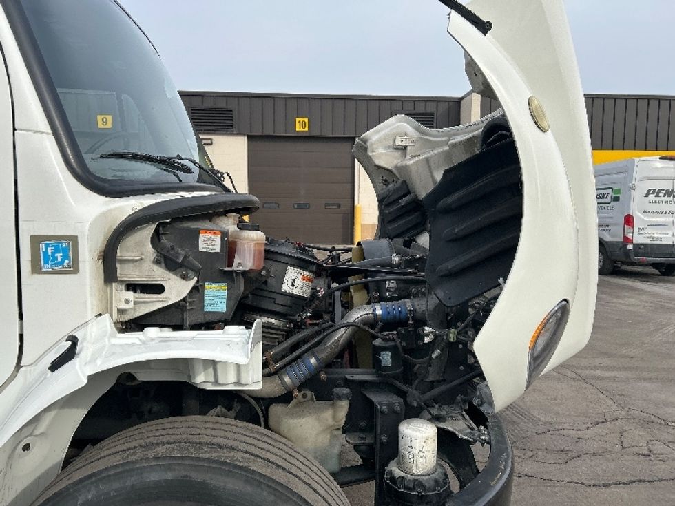 Medium Duty Box Truck-Light and Medium Duty Trucks-Freightliner-2019-M2-Sturtevant-WI-319,640\n\t\tmiles-$ 28,750 - Image 23