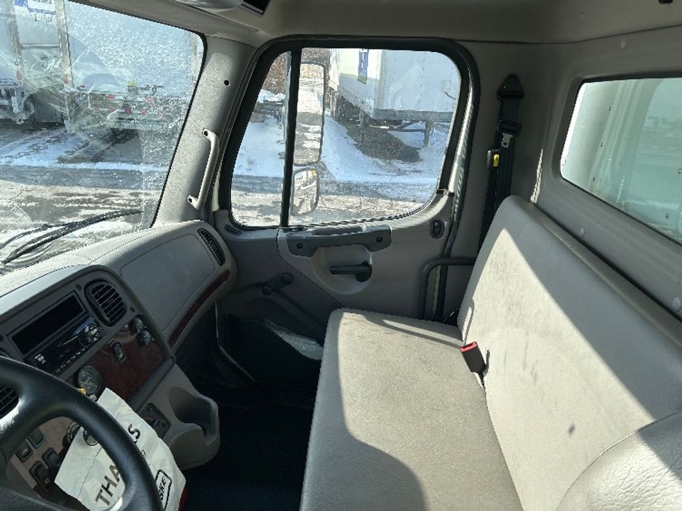 Medium Duty Box Truck-Light and Medium Duty Trucks-Freightliner-2019-M2-Sturtevant-WI-4,946\n\t\tmiles-$ 56,750 - Image 18