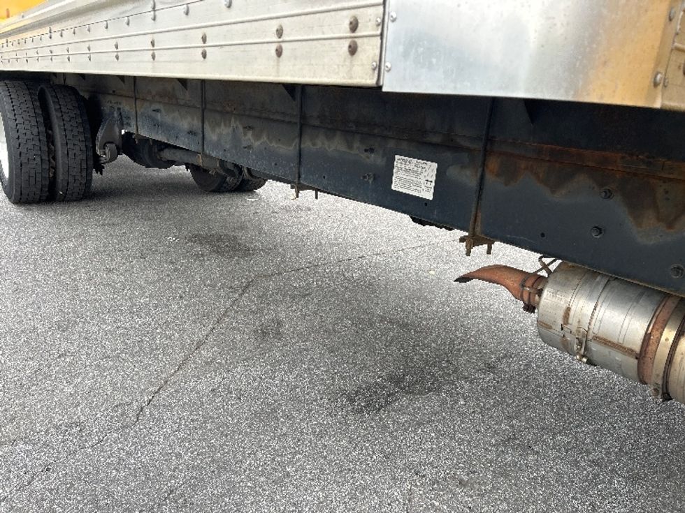 Medium Duty Box Truck-Light and Medium Duty Trucks-Freightliner-2019-M2-Surrey-BC-165,459\n\t\tkm-$ 74,750 - Image 14