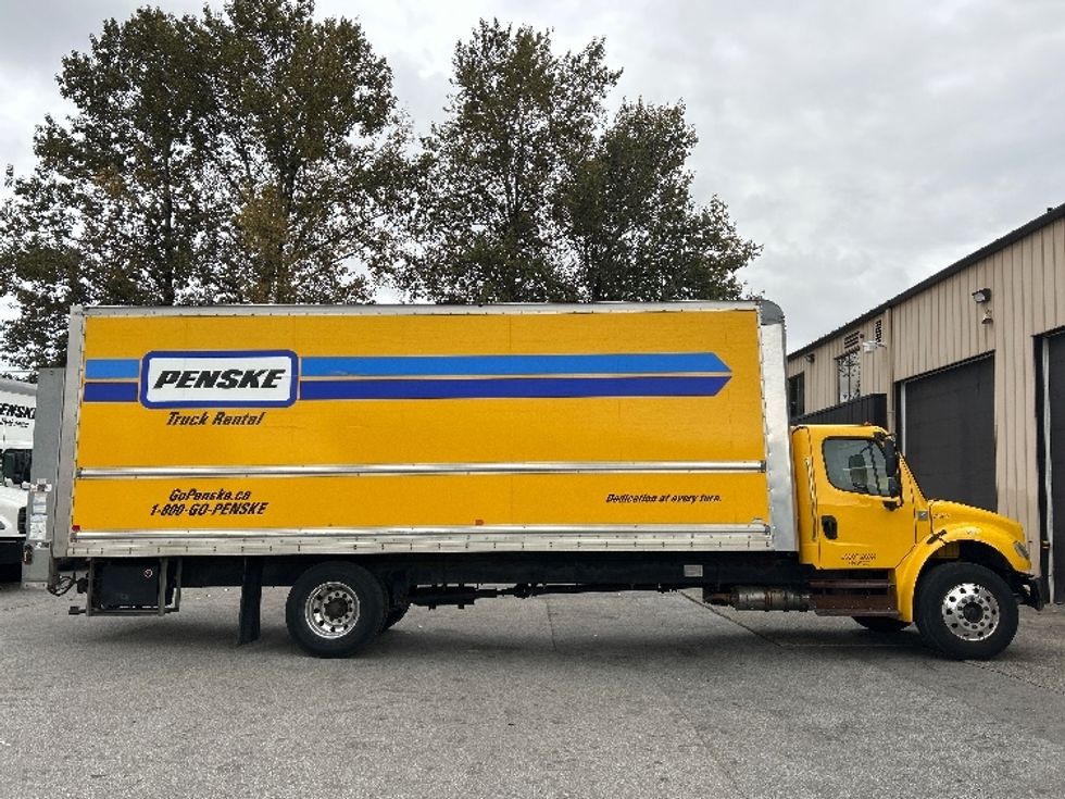 Medium Duty Box Truck-Light and Medium Duty Trucks-Freightliner-2019-M2-Surrey-BC-165,459\n\t\tkm-$ 74,750 - Image 15