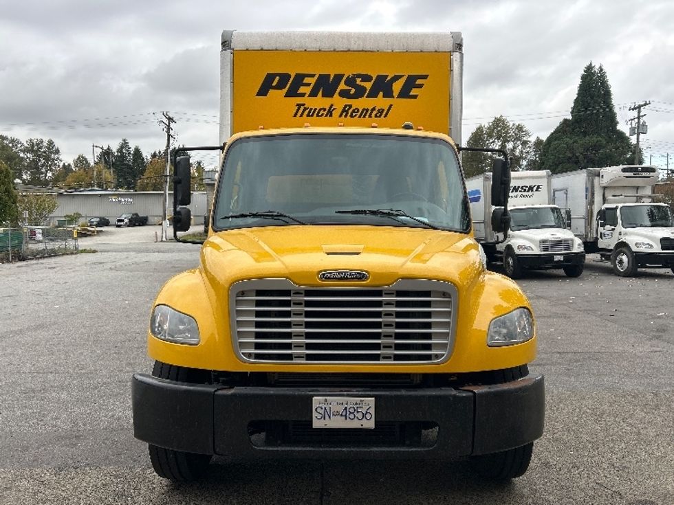 Medium Duty Box Truck-Light and Medium Duty Trucks-Freightliner-2019-M2-Surrey-BC-165,459\n\t\tkm-$ 74,750 - Image 2