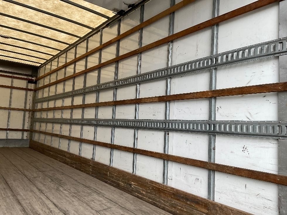 Medium Duty Box Truck-Light and Medium Duty Trucks-Freightliner-2019-M2-Surrey-BC-259,584\n\t\tkm-$ 66,750 - Image 12