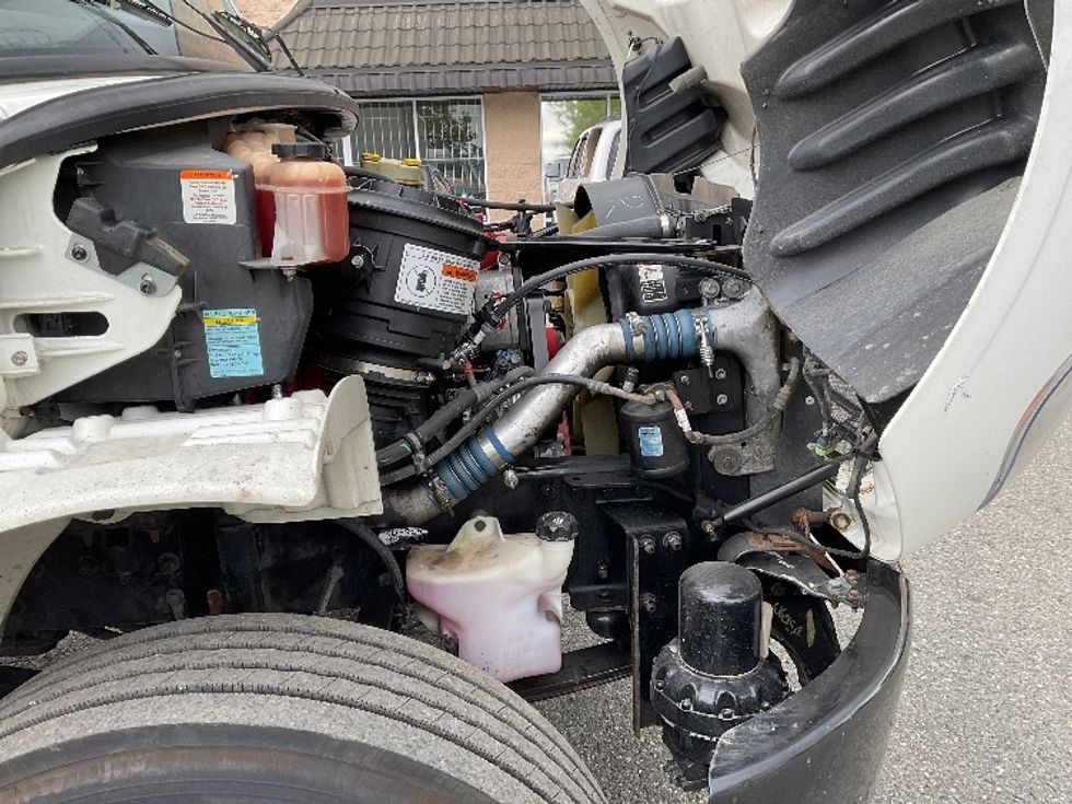 Medium Duty Box Truck-Light and Medium Duty Trucks-Freightliner-2019-M2-Surrey-BC-259,584\n\t\tkm-$ 66,750 - Image 23