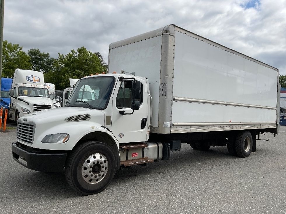 Medium Duty Box Truck-Light and Medium Duty Trucks-Freightliner-2019-M2-Surrey-BC-259,584\n\t\tkm-$ 66,750 - Image 3