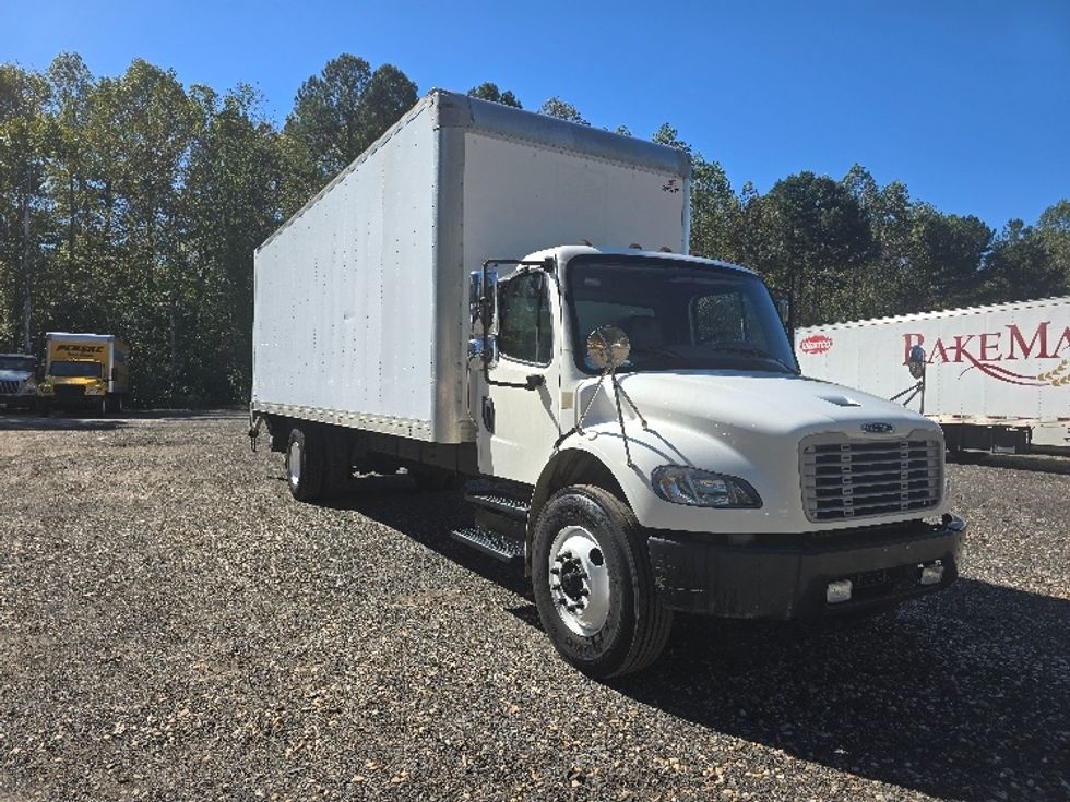 Medium Duty Box Truck-Light and Medium Duty Trucks-Freightliner-2019-M2-Suwanee-GA-192,044\n\t\tmiles-$ 49,750 - Image 1
