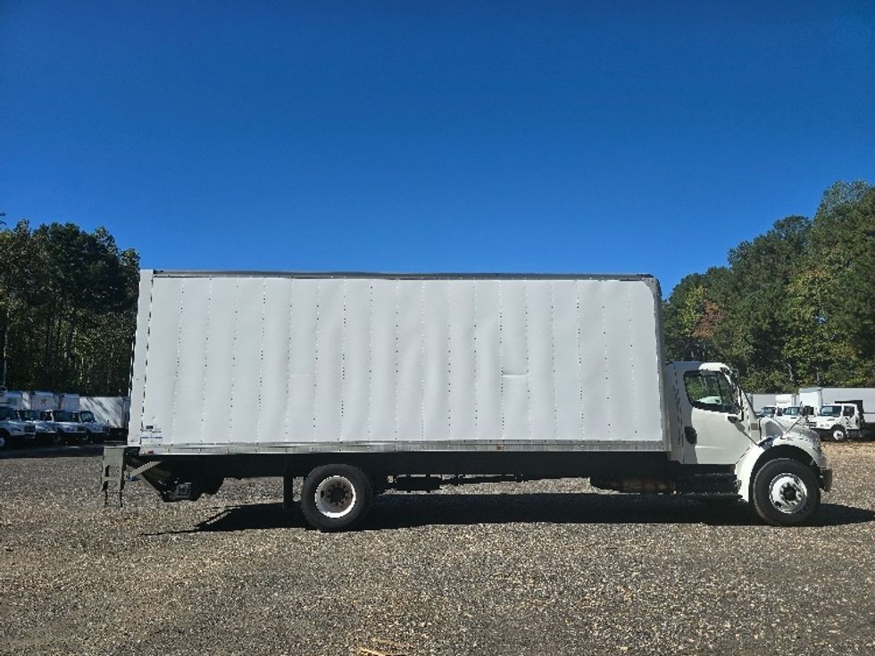 Medium Duty Box Truck-Light and Medium Duty Trucks-Freightliner-2019-M2-Suwanee-GA-192,044\n\t\tmiles-$ 49,750 - Image 15