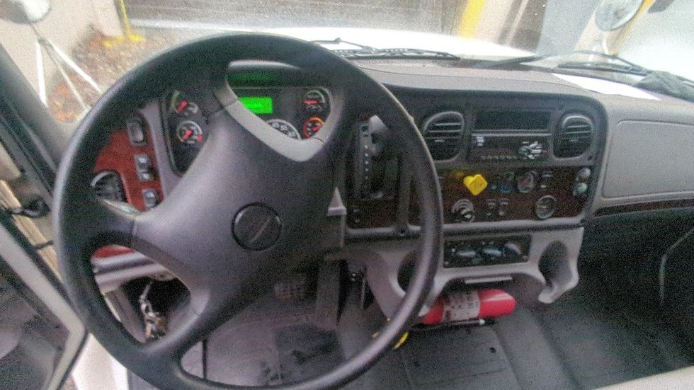 Medium Duty Box Truck-Light and Medium Duty Trucks-Freightliner-2019-M2-Suwanee-GA-231,688\n\t\tmiles-$ 36,250 - Image 16