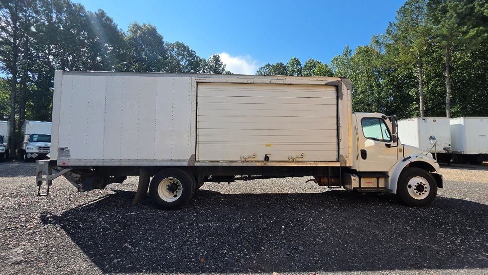 Medium Duty Box Truck-Light and Medium Duty Trucks-Freightliner-2019-M2-Suwanee-GA-279,534\n\t\tmiles-$ 35,750 - Image 15