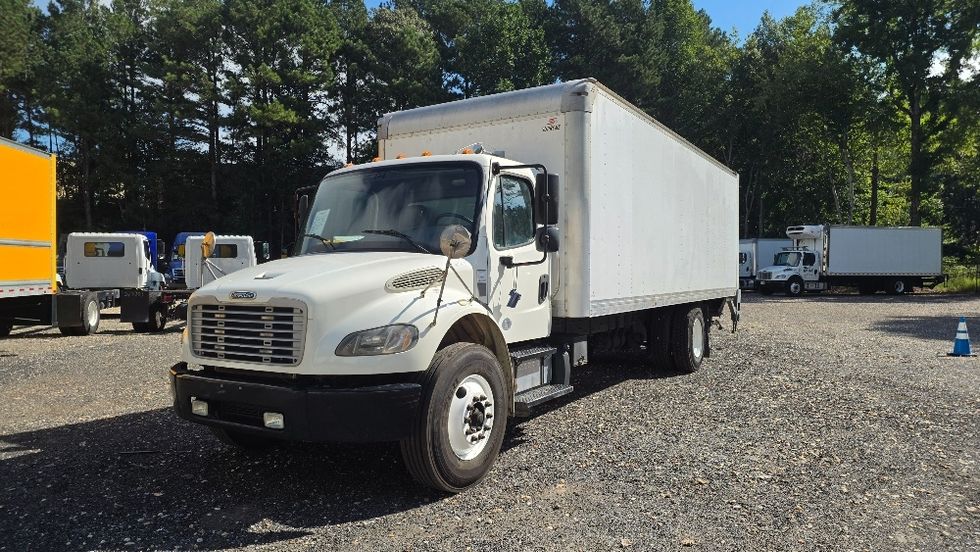 Medium Duty Box Truck-Light and Medium Duty Trucks-Freightliner-2019-M2-Suwanee-GA-279,534\n\t\tmiles-$ 35,750 - Image 3