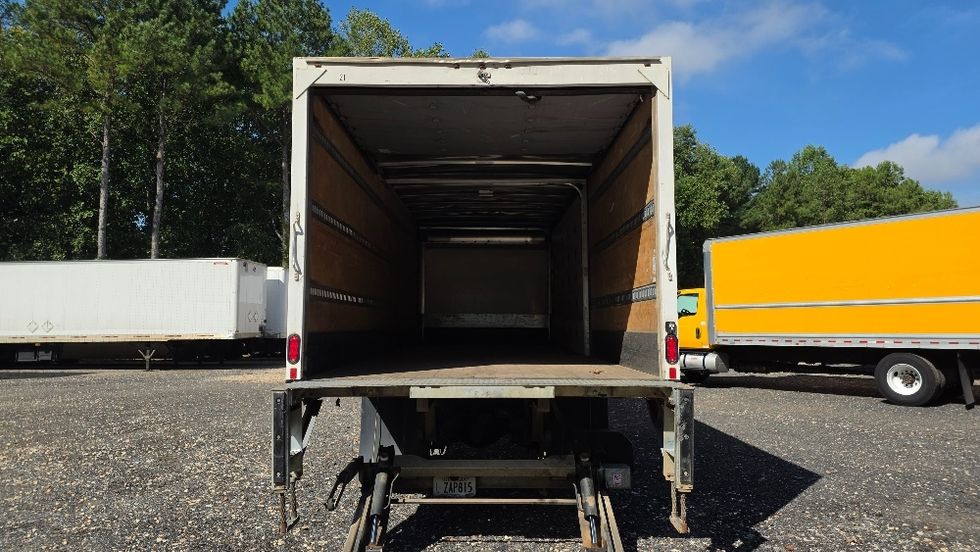 Medium Duty Box Truck-Light and Medium Duty Trucks-Freightliner-2019-M2-Suwanee-GA-279,534\n\t\tmiles-$ 35,750 - Image 8