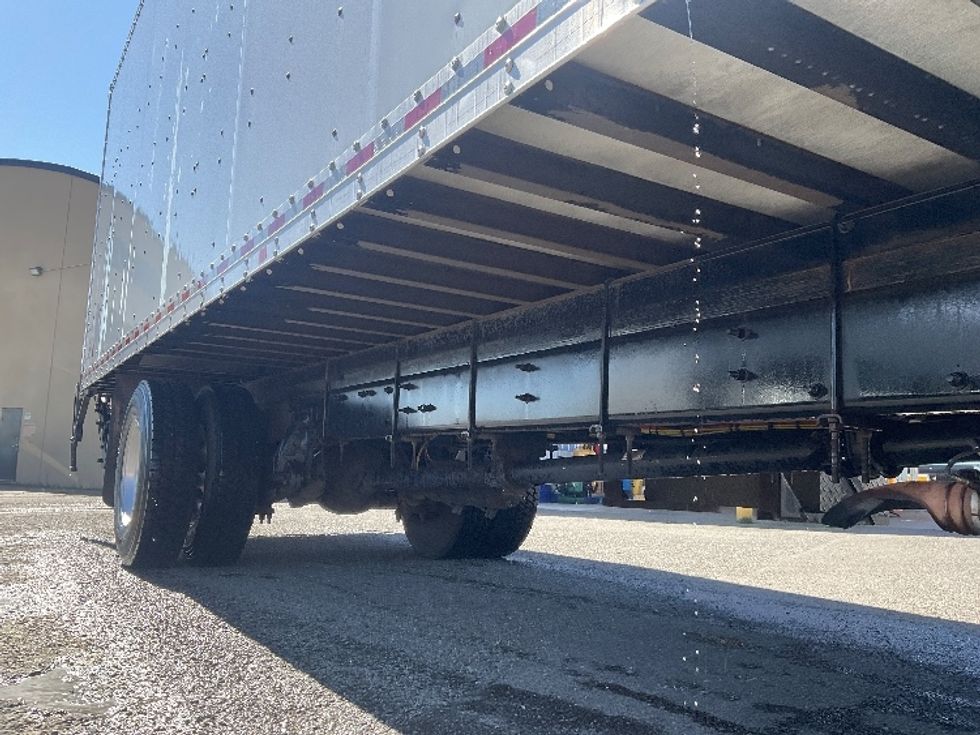Medium Duty Box Truck-Light and Medium Duty Trucks-Freightliner-2019-M2-Tacoma-WA-147,076\n\t\tmiles-$ 55,750 - Image 14