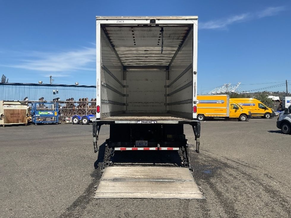 Medium Duty Box Truck-Light and Medium Duty Trucks-Freightliner-2019-M2-Tacoma-WA-147,076\n\t\tmiles-$ 55,750 - Image 9