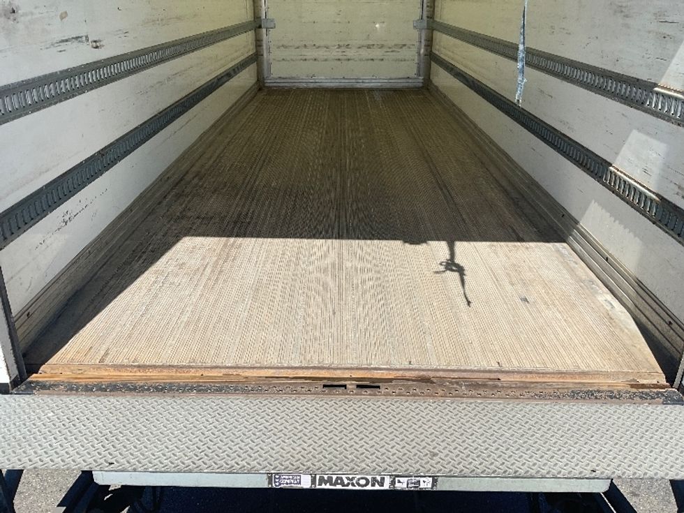 Medium Duty Box Truck-Light and Medium Duty Trucks-Freightliner-2019-M2-Tacoma-WA-165,239\n\t\tmiles-$ 55,750 - Image 10