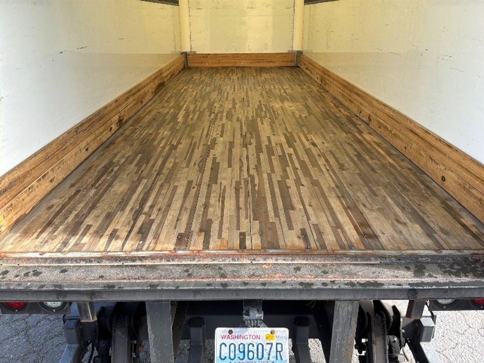 Medium Duty Box Truck-Light and Medium Duty Trucks-Freightliner-2019-M2-Tacoma-WA-176,512\n\t\tmiles-$ 49,250 - Image 10