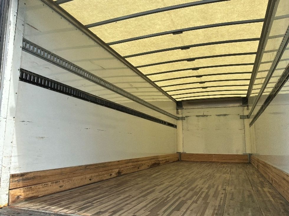 Medium Duty Box Truck-Light and Medium Duty Trucks-Freightliner-2019-M2-Tacoma-WA-176,512\n\t\tmiles-$ 49,250 - Image 11