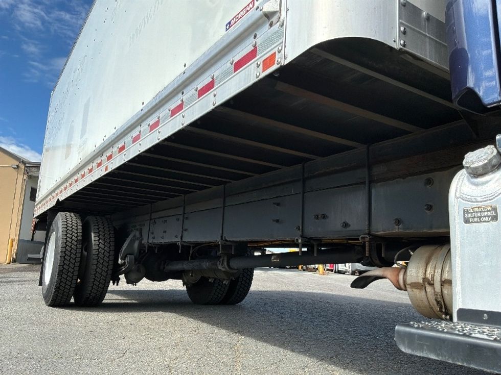 Medium Duty Box Truck-Light and Medium Duty Trucks-Freightliner-2019-M2-Tacoma-WA-176,512\n\t\tmiles-$ 49,250 - Image 14