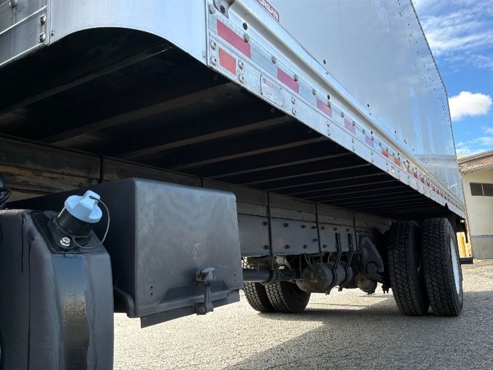 Medium Duty Box Truck-Light and Medium Duty Trucks-Freightliner-2019-M2-Tacoma-WA-176,512\n\t\tmiles-$ 49,250 - Image 5