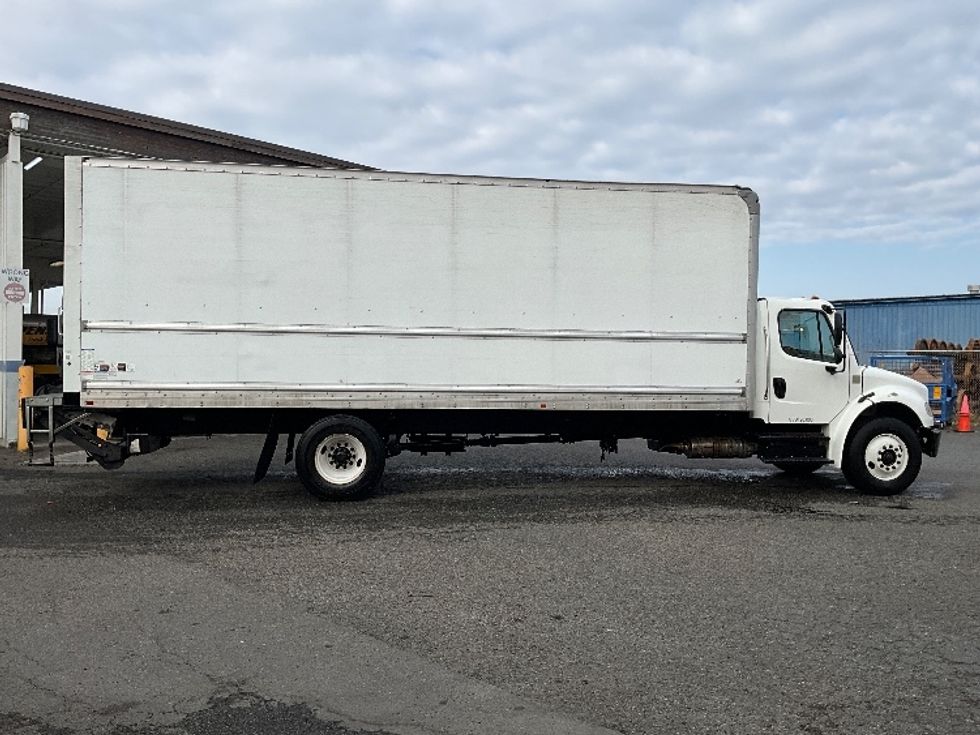 Medium Duty Box Truck-Light and Medium Duty Trucks-Freightliner-2019-M2-Tacoma-WA-90,143\n\t\tmiles-$ 62,250 - Image 15