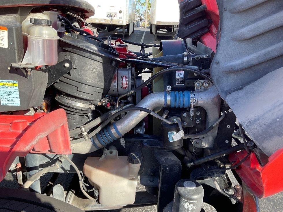 Medium Duty Box Truck-Light and Medium Duty Trucks-Freightliner-2019-M2-Tampa-FL-120,871\n\t\tmiles-$ 59,500 - Image 23