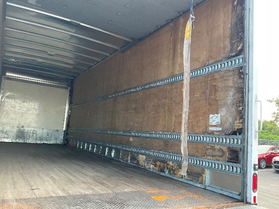 Medium Duty Box Truck-Light and Medium Duty Trucks-Freightliner-2019-M2-Tampa-FL-132,512\n\t\tmiles-$ 56,500 - Image 12