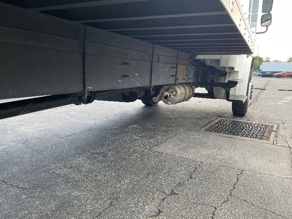Medium Duty Box Truck-Light and Medium Duty Trucks-Freightliner-2019-M2-Tampa-FL-132,512\n\t\tmiles-$ 56,500 - Image 14