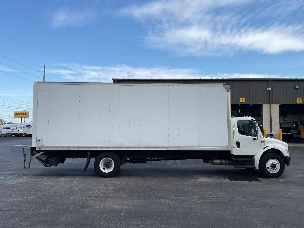 Medium Duty Box Truck-Light and Medium Duty Trucks-Freightliner-2019-M2-Tampa-FL-132,512\n\t\tmiles-$ 56,500 - Image 15