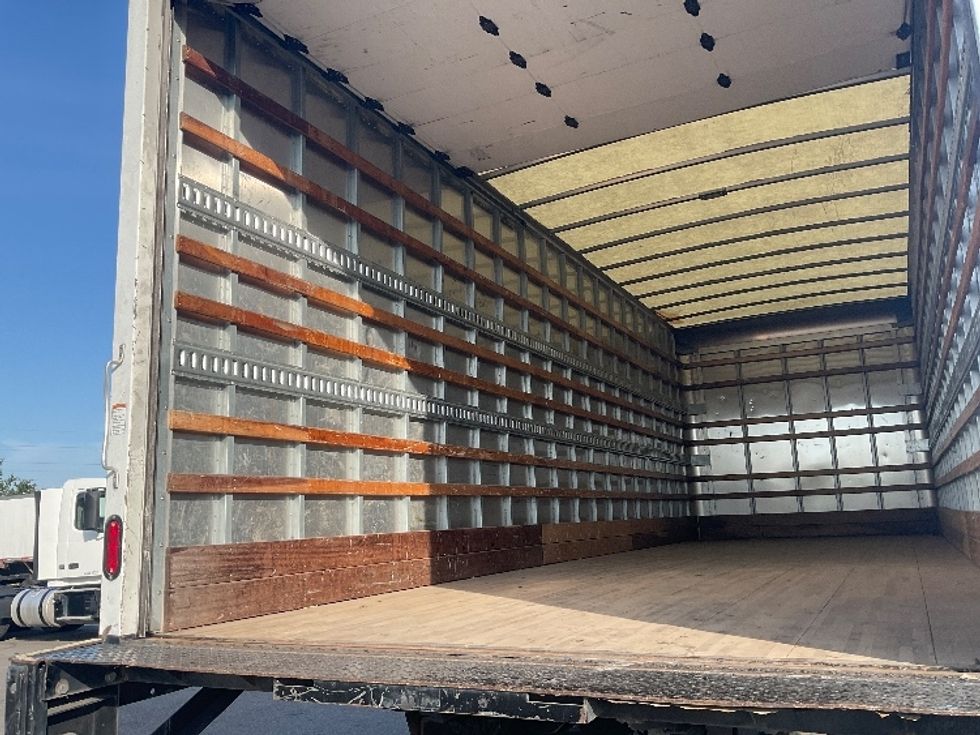Medium Duty Box Truck-Light and Medium Duty Trucks-Freightliner-2019-M2-Tampa-FL-156,795\n\t\tmiles-$ 49,750 - Image 11