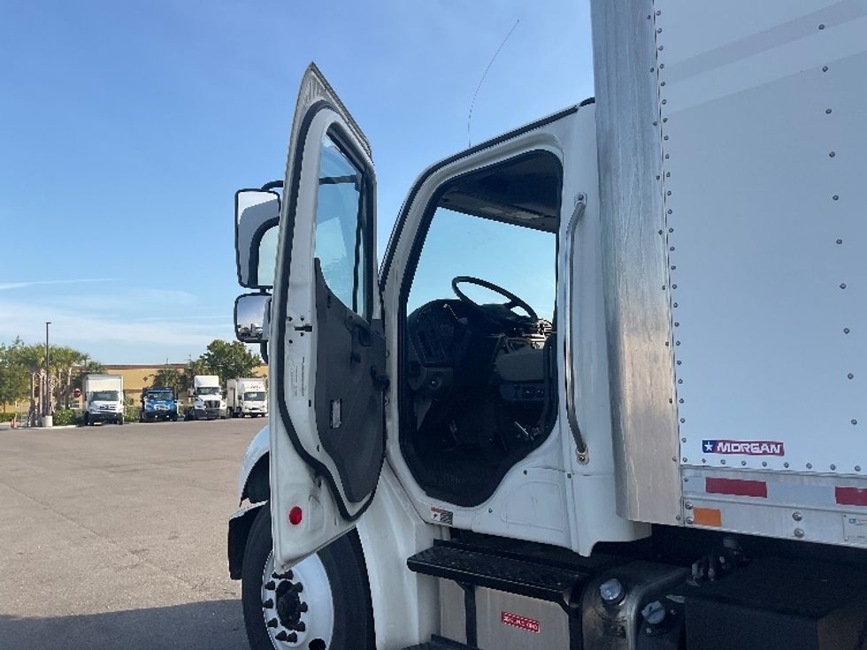 Medium Duty Box Truck-Light and Medium Duty Trucks-Freightliner-2019-M2-Tampa-FL-156,795\n\t\tmiles-$ 49,750 - Image 16