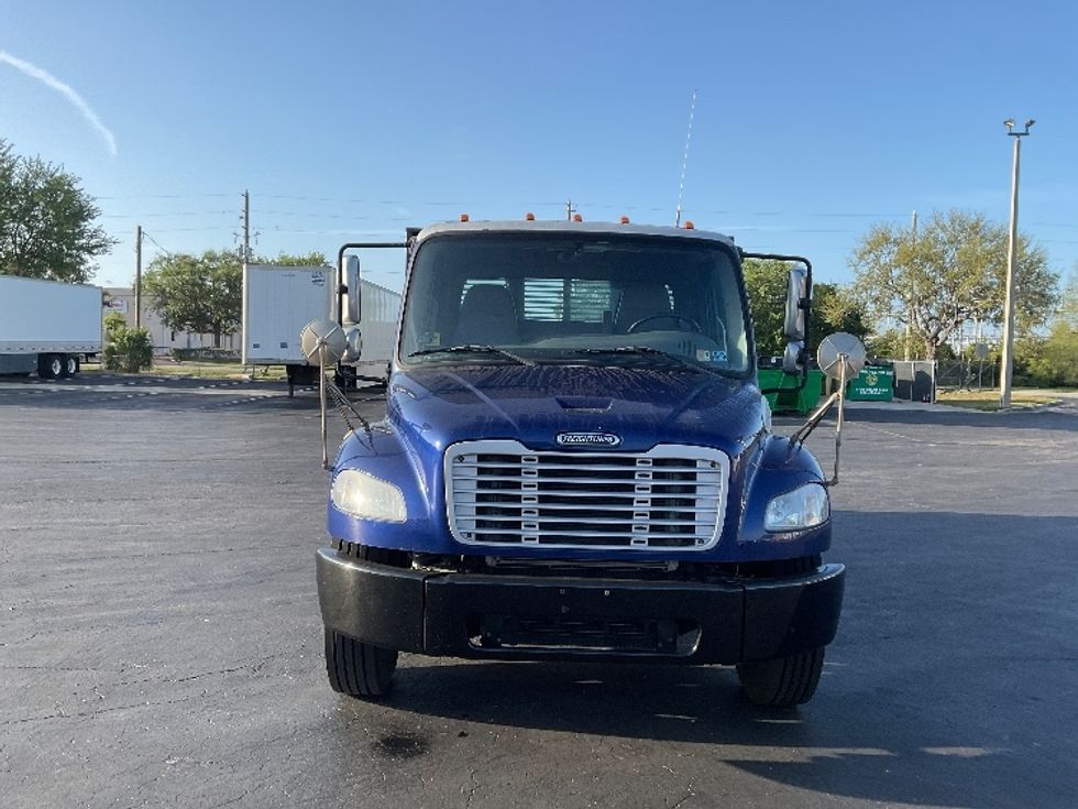 Medium Duty Box Truck-Light and Medium Duty Trucks-Freightliner-2019-M2-Tampa-FL-168,705\n\t\tmiles-$ 42,250 - Image 2