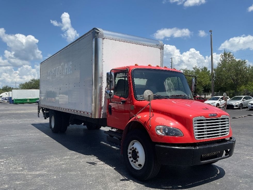 Medium Duty Box Truck-Light and Medium Duty Trucks-Freightliner-2019-M2-Tampa-FL-189,022\n\t\tmiles-$ 50,750 - Image 1